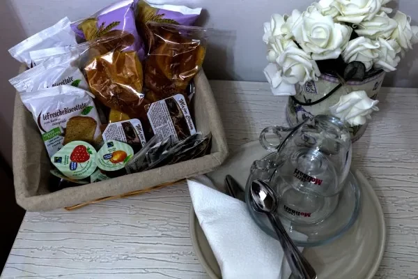 MG_8522-Custom_b